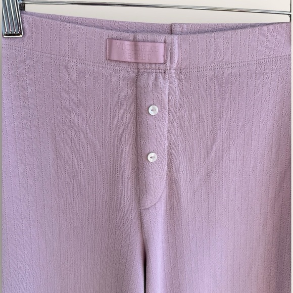 Victoria’s Secret Ribbed Pajama Pants XS Short Lilac Button Front Sleepwear - Picture 3 of 5